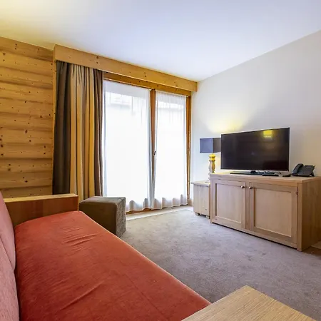 Les Du Forum - 1850 Apartment *