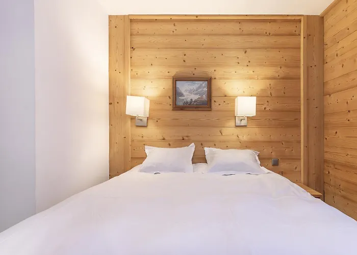 Les Du Forum - 1850 Apartment *