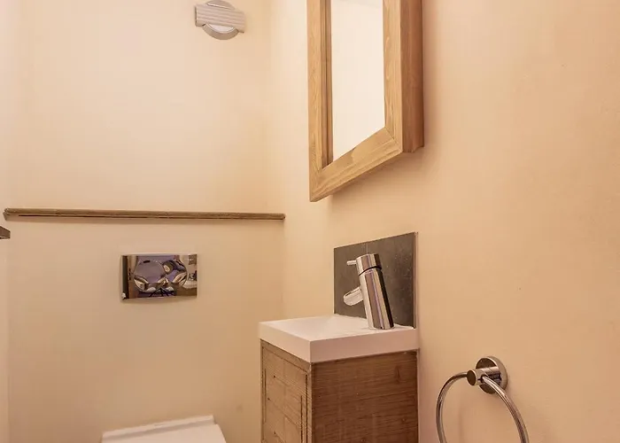 Les Du Forum - 1850 Apartment